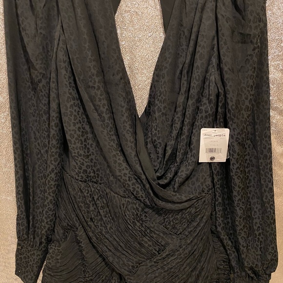 NWT-FREE PEOPLE - Picture 10 of 10